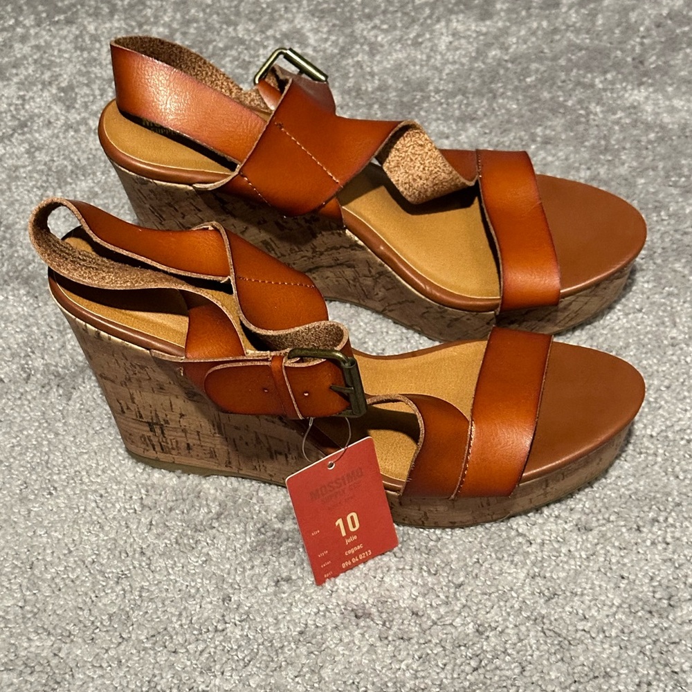 Tan wedges